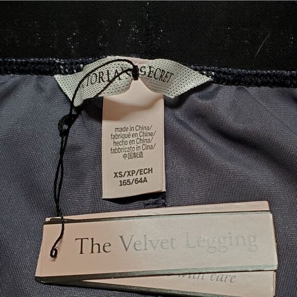 VICTORIA'S Secret The Velvet Skinny Glitter Polka-dot Mid Rise Skinny Leggings - Picture 9 of 9